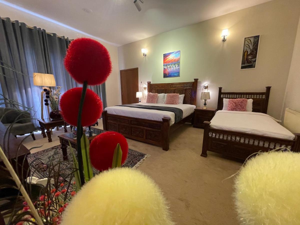 Laca Sa Lodge Opp Canturus Mall Islamabad Eksteriør billede